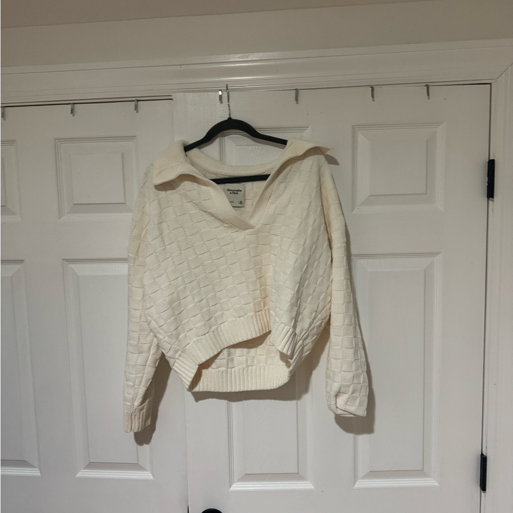 Abercrombie & Fitch Cream Cable-Knit Cowl Collar Sweater